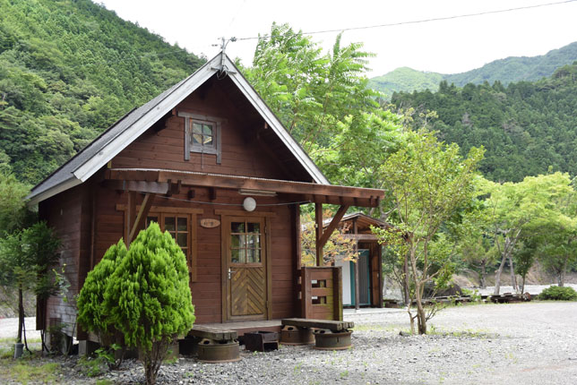 谷瀬つり橋オートキャンプ場