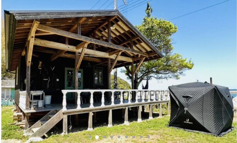 First Class Backpackers Inn