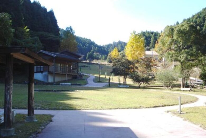 錫杖湖畔キャンプ場